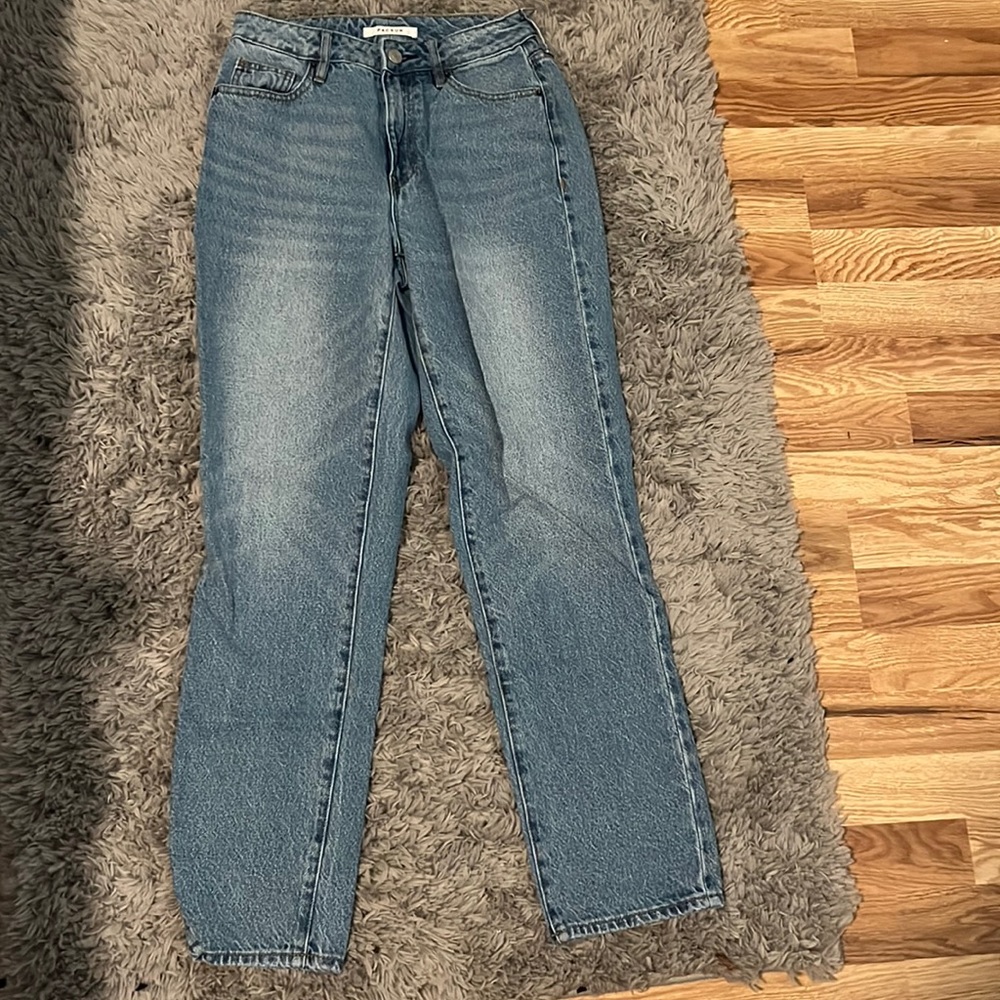 Pacsun mom jeans, size 24, no rips